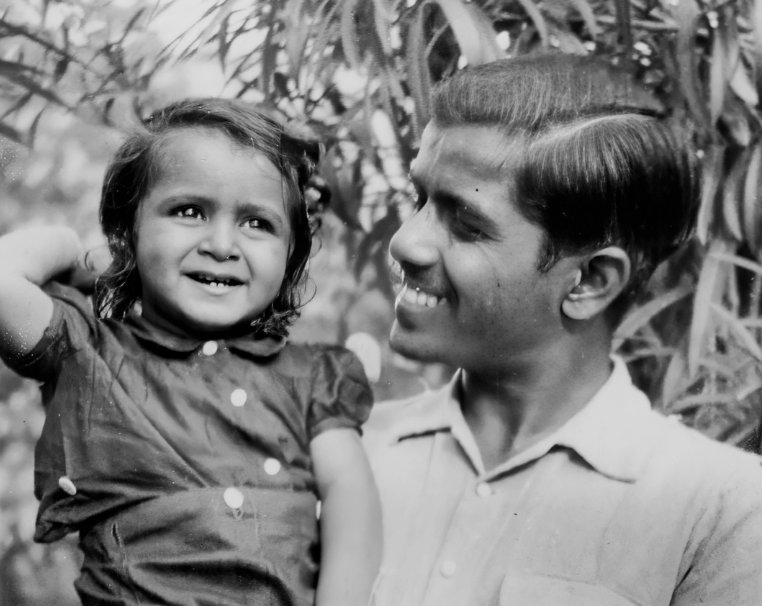 Promesse with his elder brother Narendra — a moment of warmth and trust