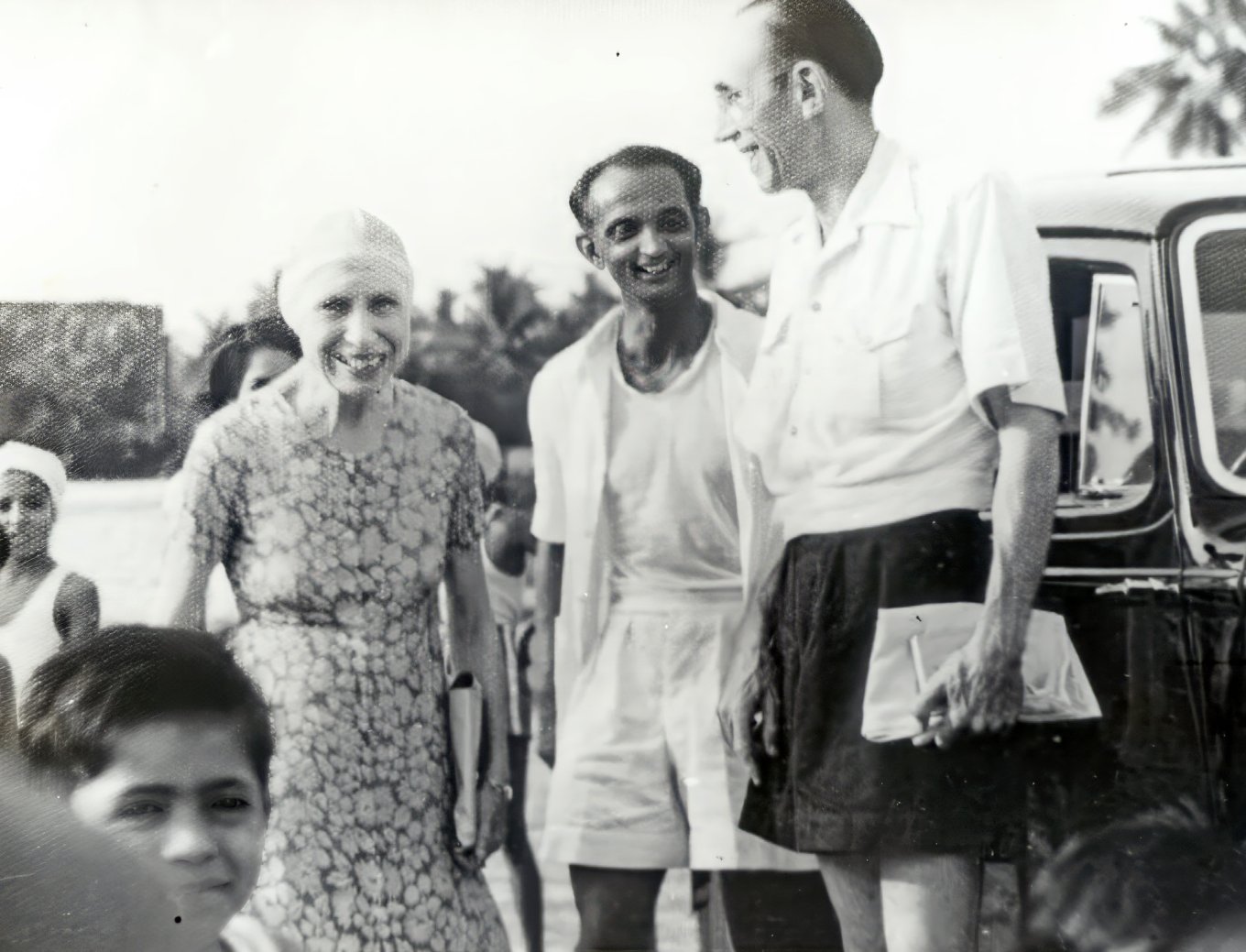 The Mother with Pavitra & Kalyan, and Promesse in the foreground
