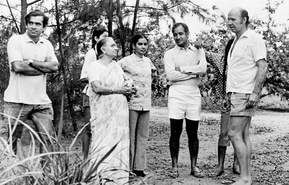 Promesse, Vandana, Dayawati, Chitra, Anil Ji & Gerard