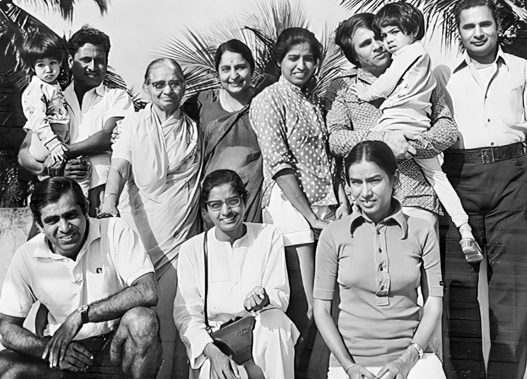 Standing, L to R - Nitesh, Anup, Dayawati, Mrs. Tandan, Chitra, Kewi, Viresh, Gopal Chandon, Sitting, L to R - Promesse, Tara & Lata