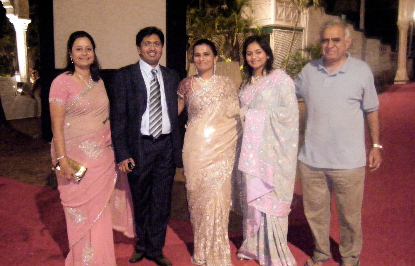 Promesse with Vandana, Anish, Rajul & Smita